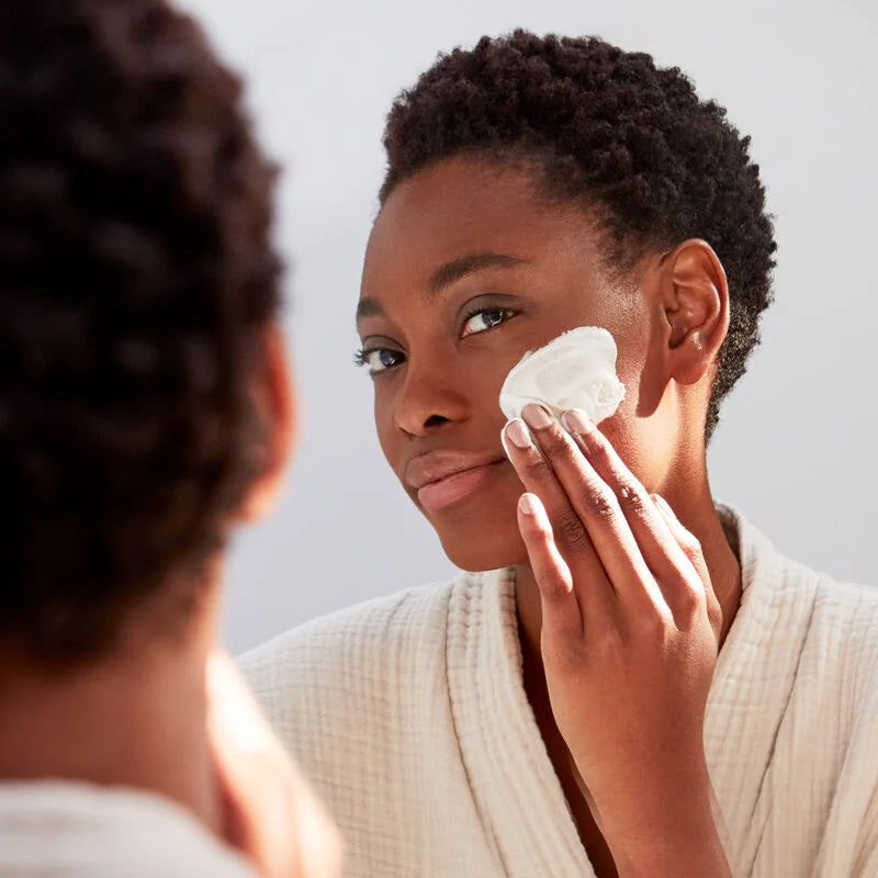 Clé de Peau: Softening Cleansing Foam-The Luxury Lane