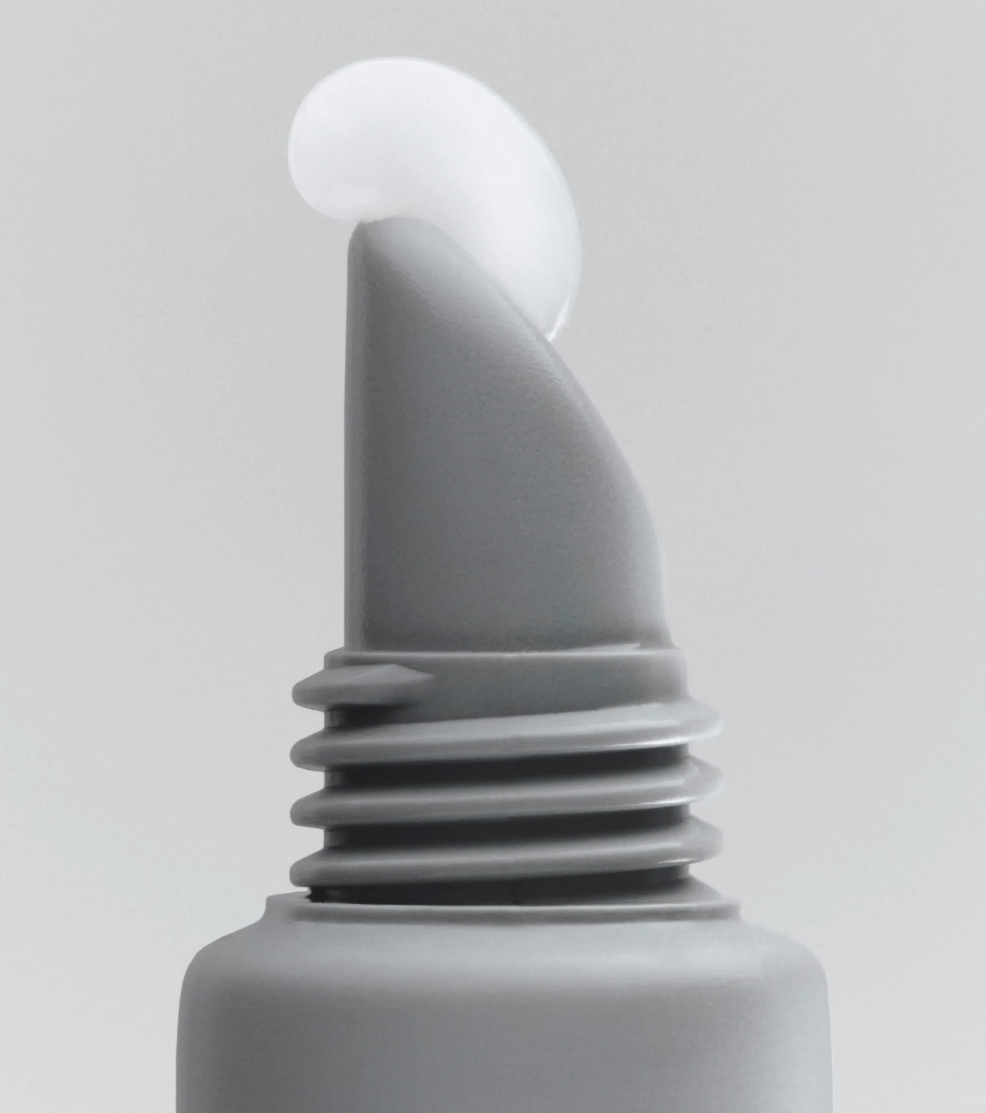 rhode peptide lip treatment - rhode vanilla-The Luxury Lane