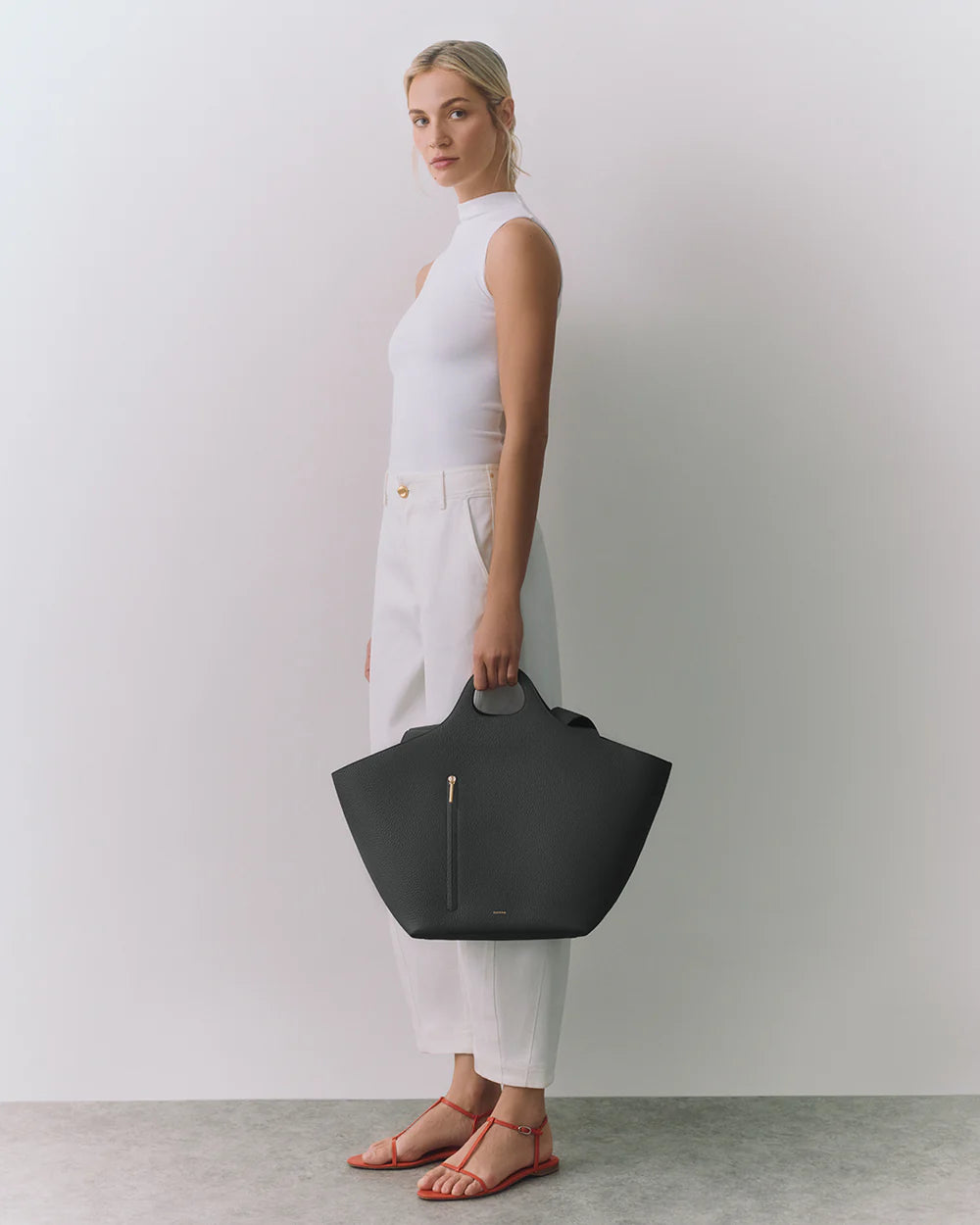 Cuyana Paloma Tote-The Luxury Lane
