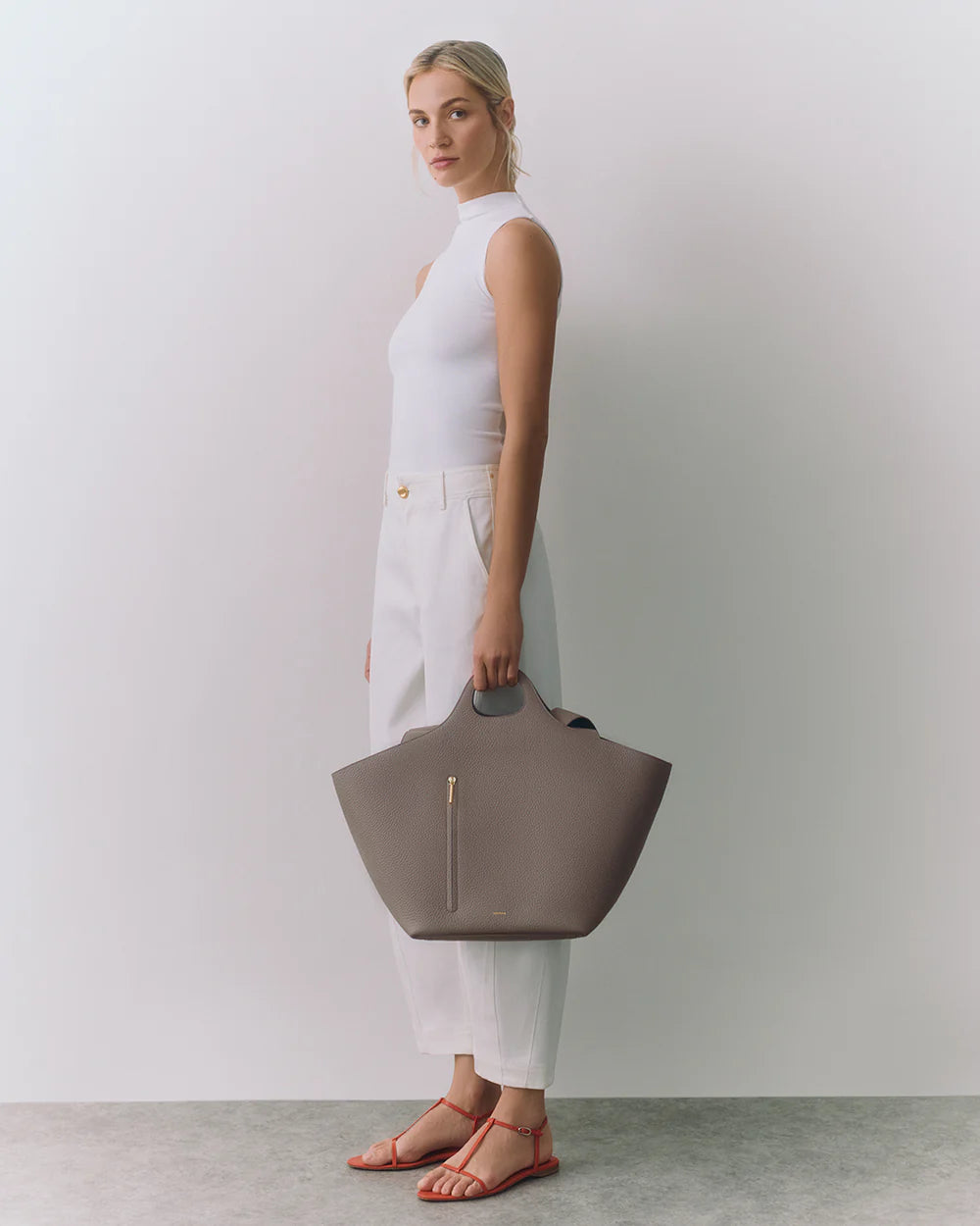 Cuyana Paloma Tote-The Luxury Lane