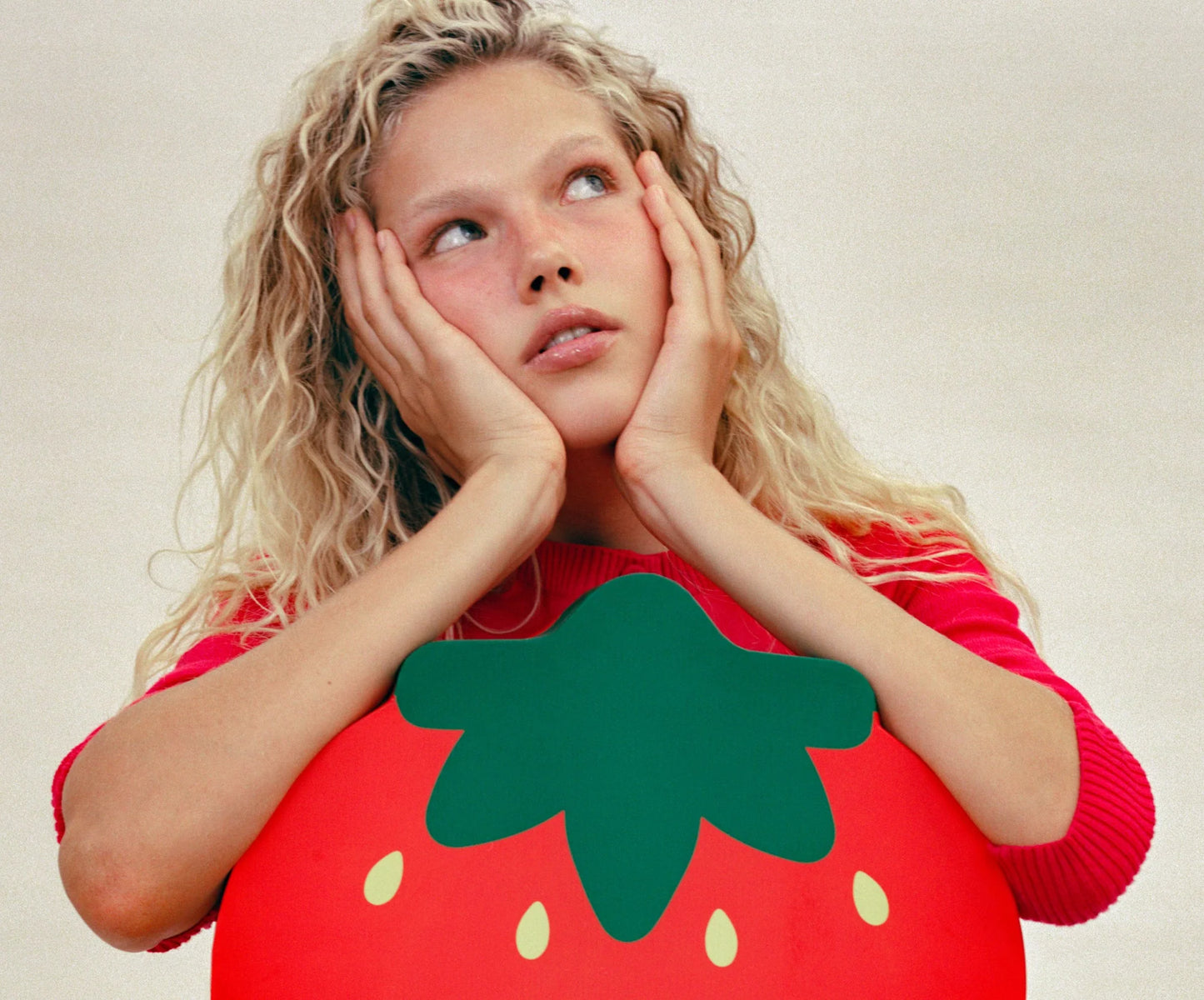 rhode peptide lip treatment strawberry glaze