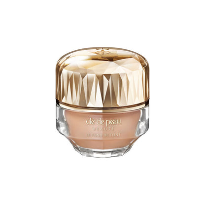 Clé de Peau:The Foundation SPF 22-The Luxury Lane