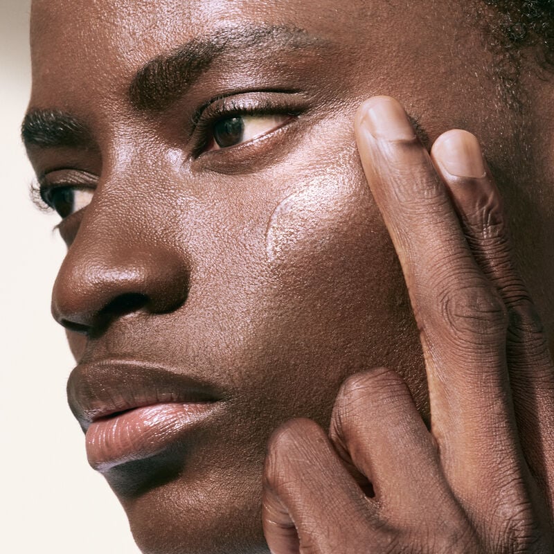 Clé de Peau: UV Protective Cream SPF 50+-The Luxury Lane