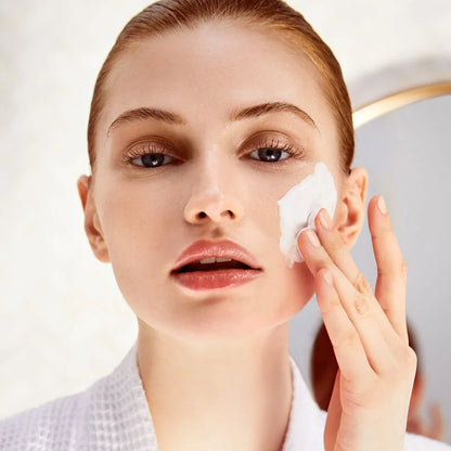 Clé de Peau: Softening Cleansing Foam-The Luxury Lane