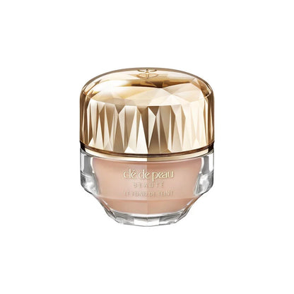 Clé de Peau:The Foundation SPF 22-The Luxury Lane