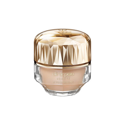 Clé de Peau:The Foundation SPF 22-The Luxury Lane
